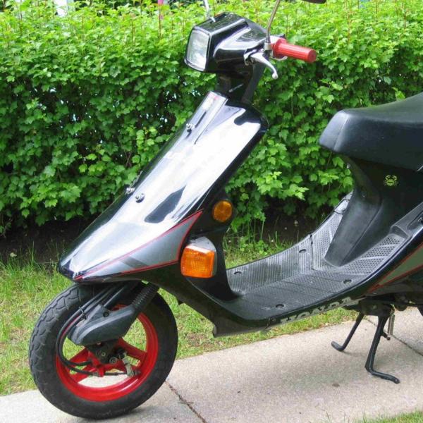 Honda Elite Pre '94 - ScooterSwapShop