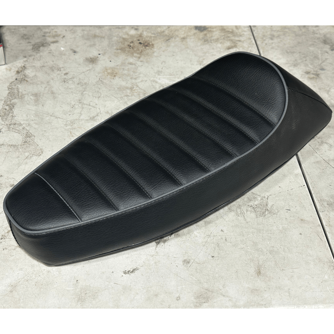 OPEN BOX Vespa Small Frame Cafe Seat - ScooterSwapShop